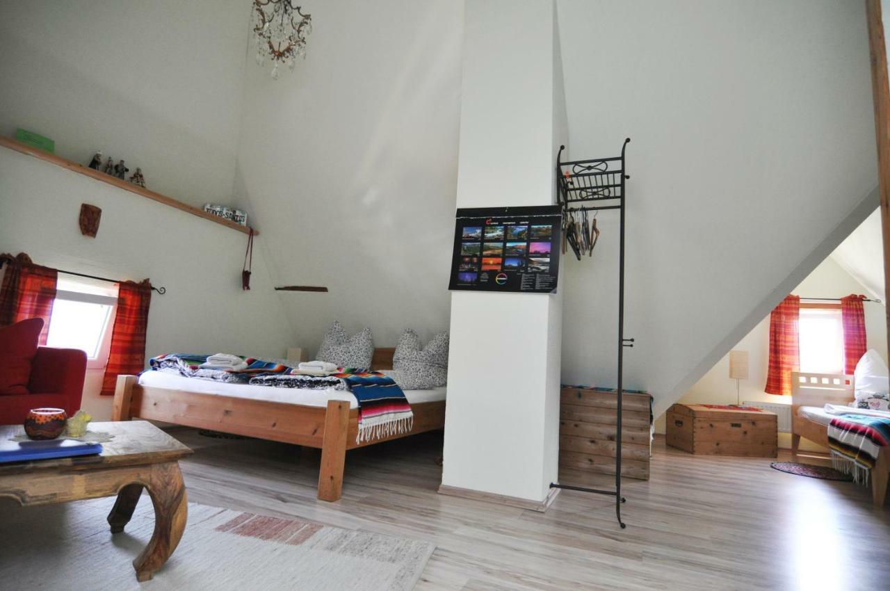 Lamba Gastezimmer Homestay *